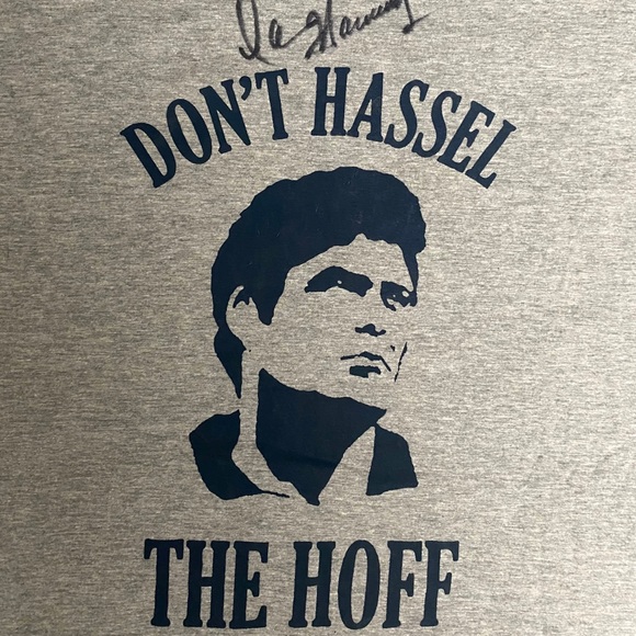 Autographed David Hasslehoff Grey T Shirt- New - Picture 3 of 3